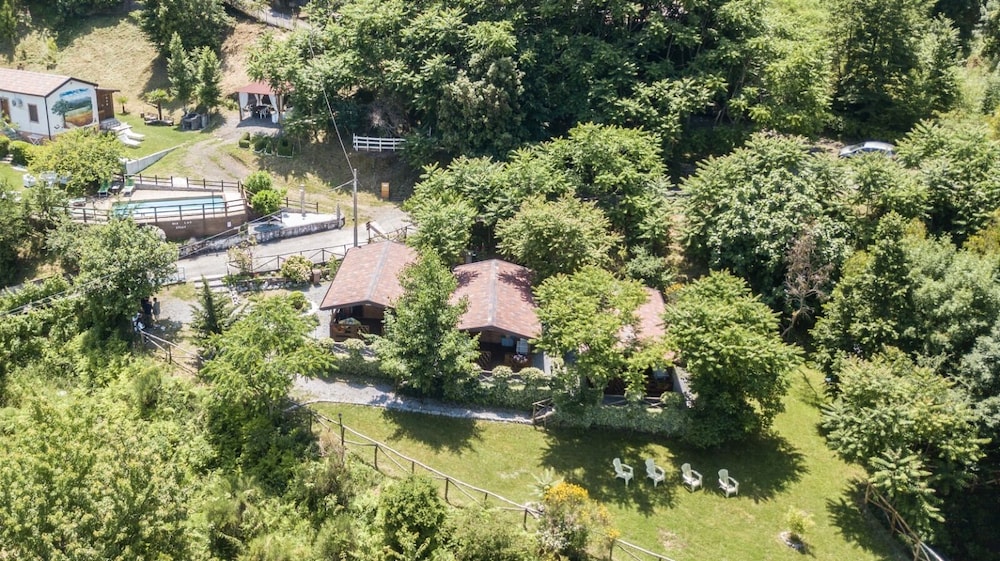 B&B Lao