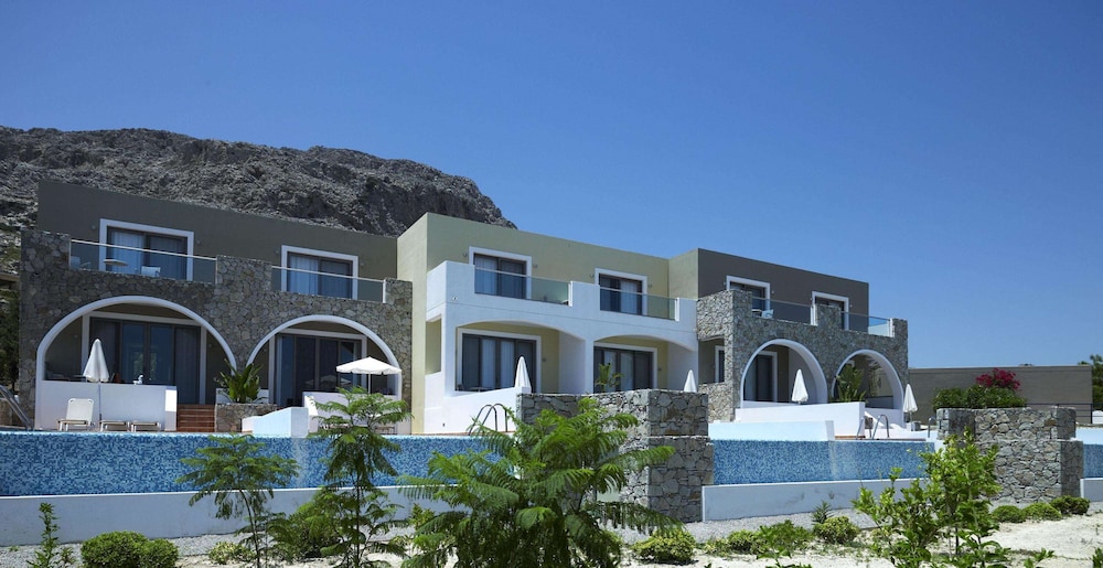 Porto Angeli Beach Resort – All Inclusive