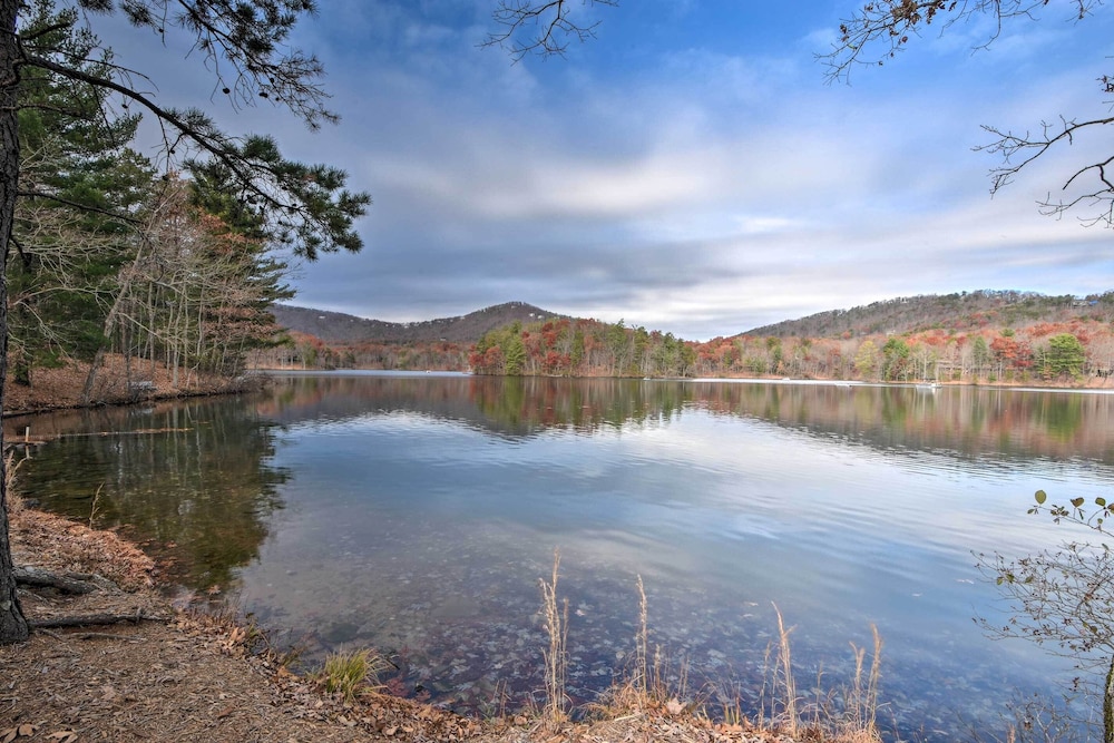 Serenity Now: Big Canoe Mountain Home!