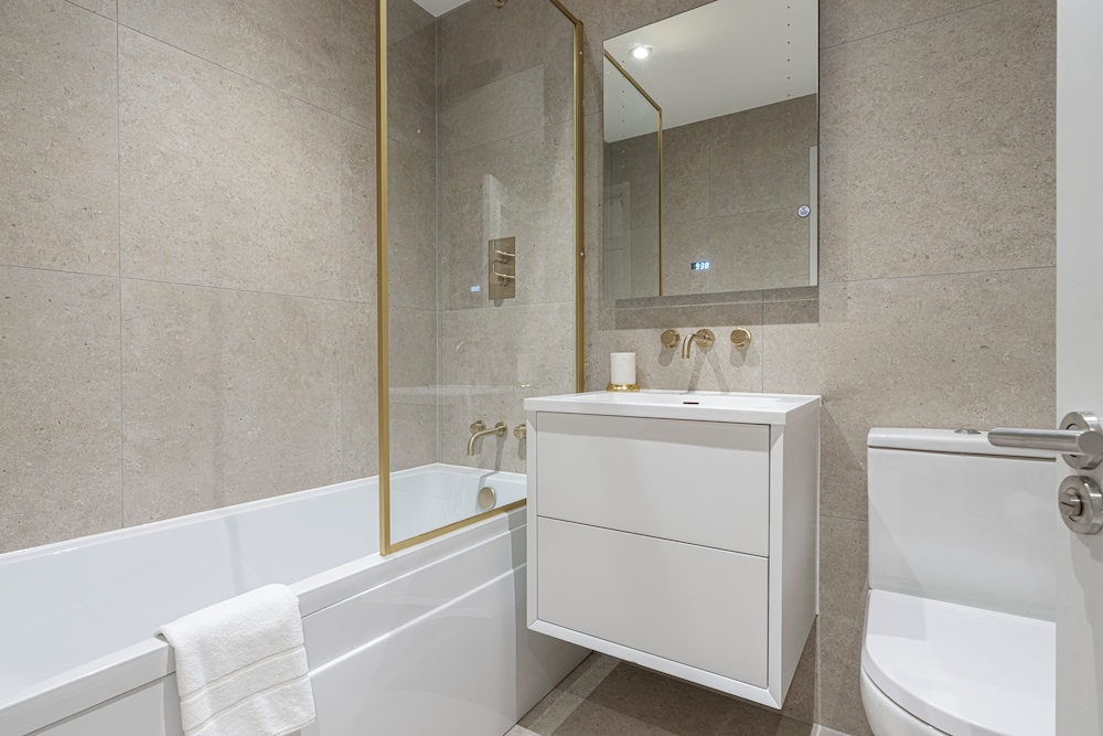 JOIVY Stylish 1 bed flats in Soho