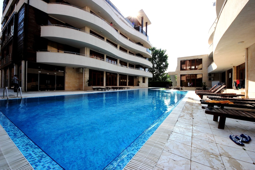 Menada Eden Apartments