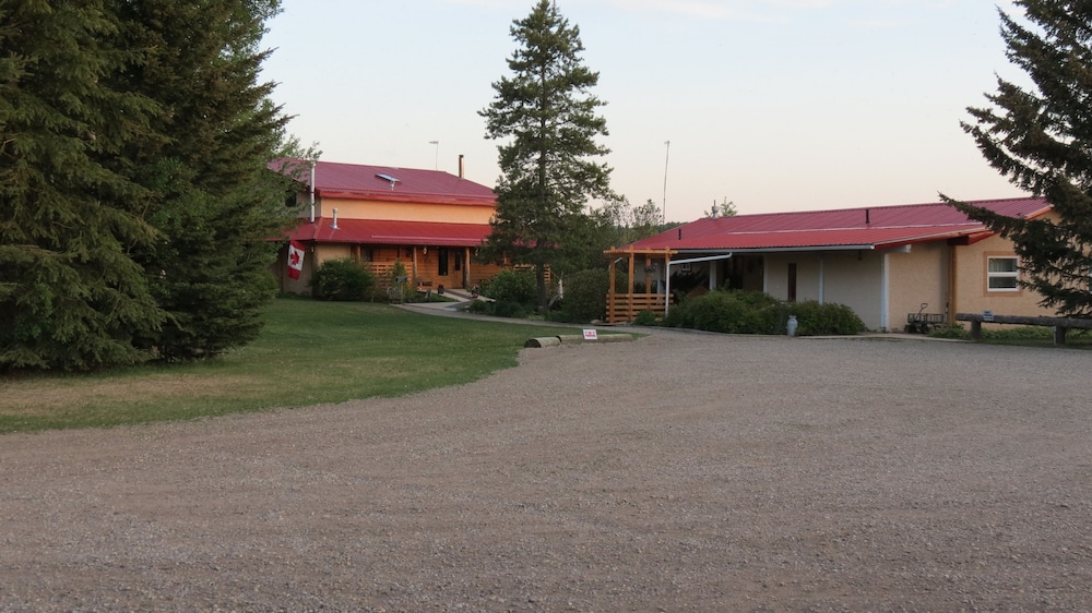 Lazy M Lodge