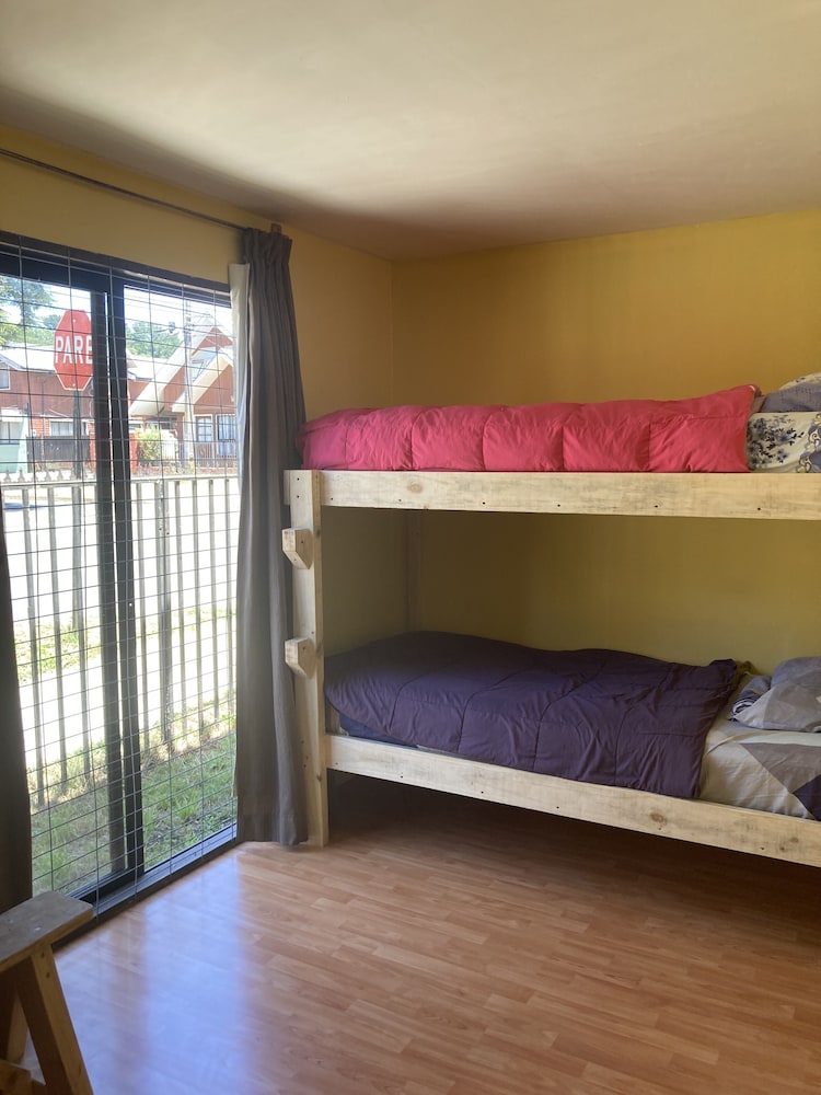 Willhouse Hostel