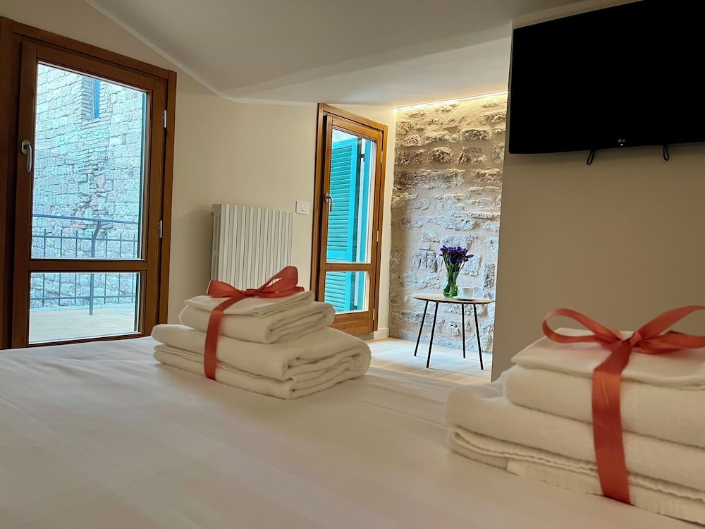 Portica Homes Assisi