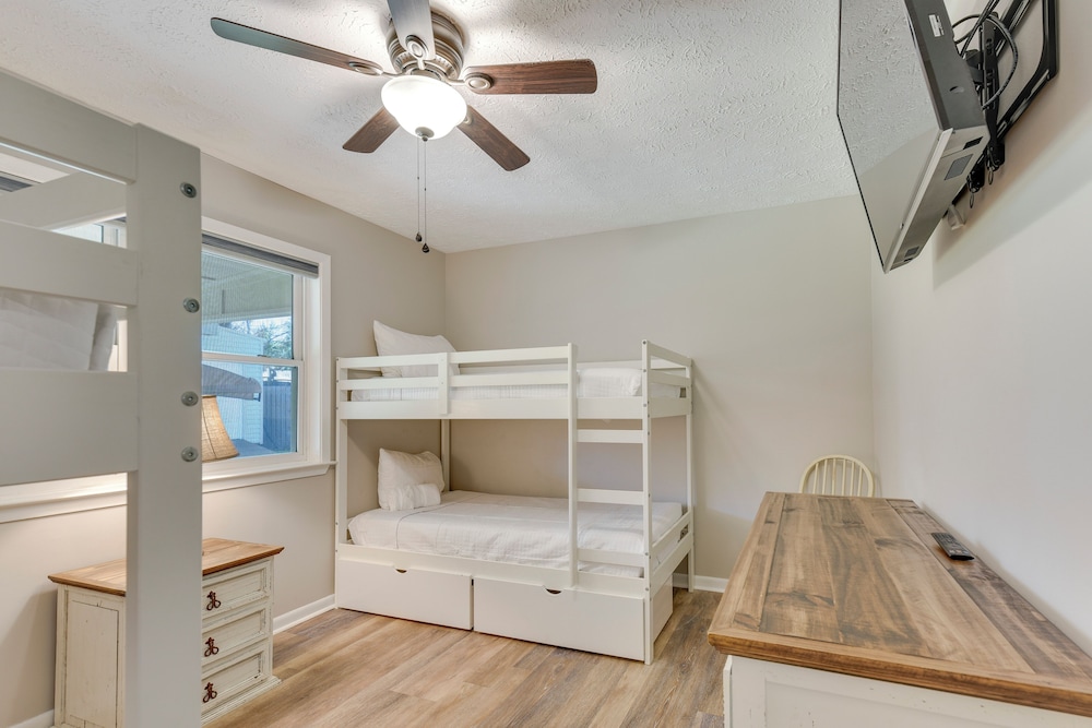 Walk to Gulf: Tranquil Home w/ Yard in Pcb!