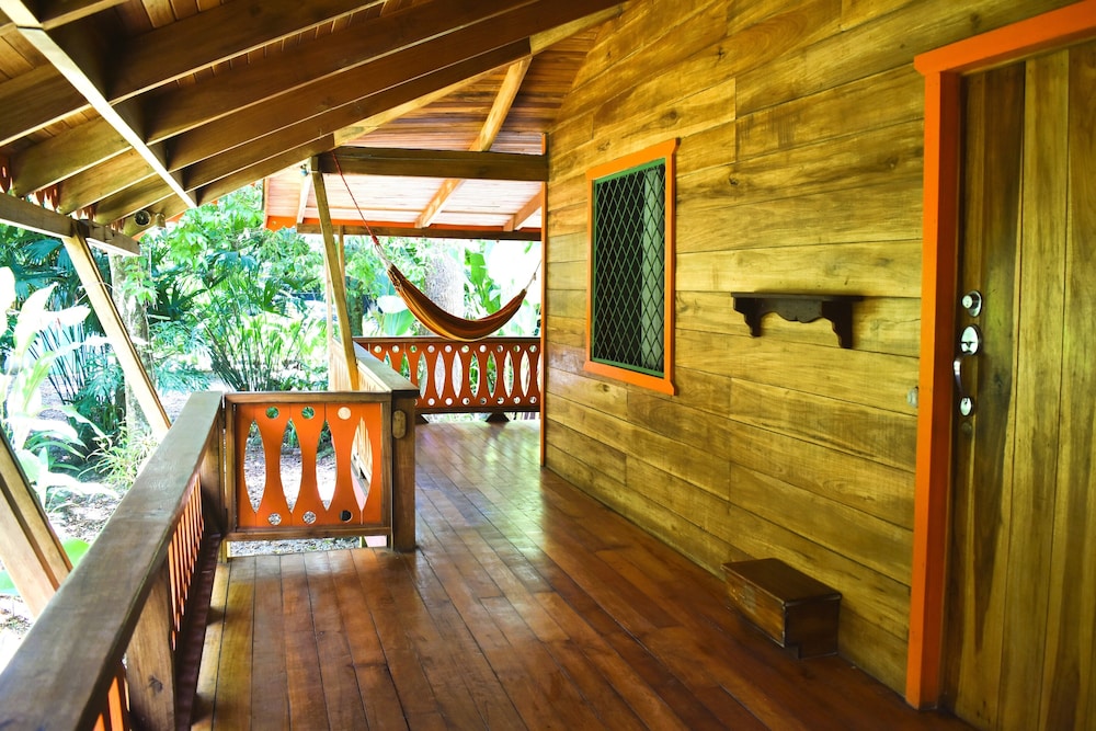 El Jardin de Playa Negra