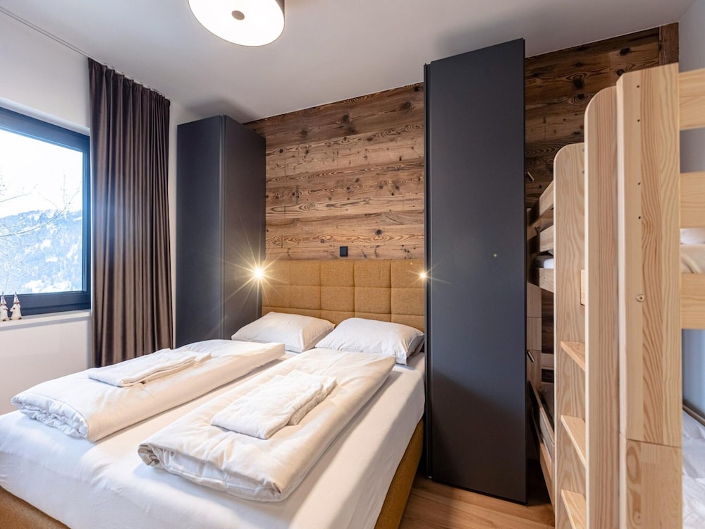 Appealing Apartment With Shared Sauna