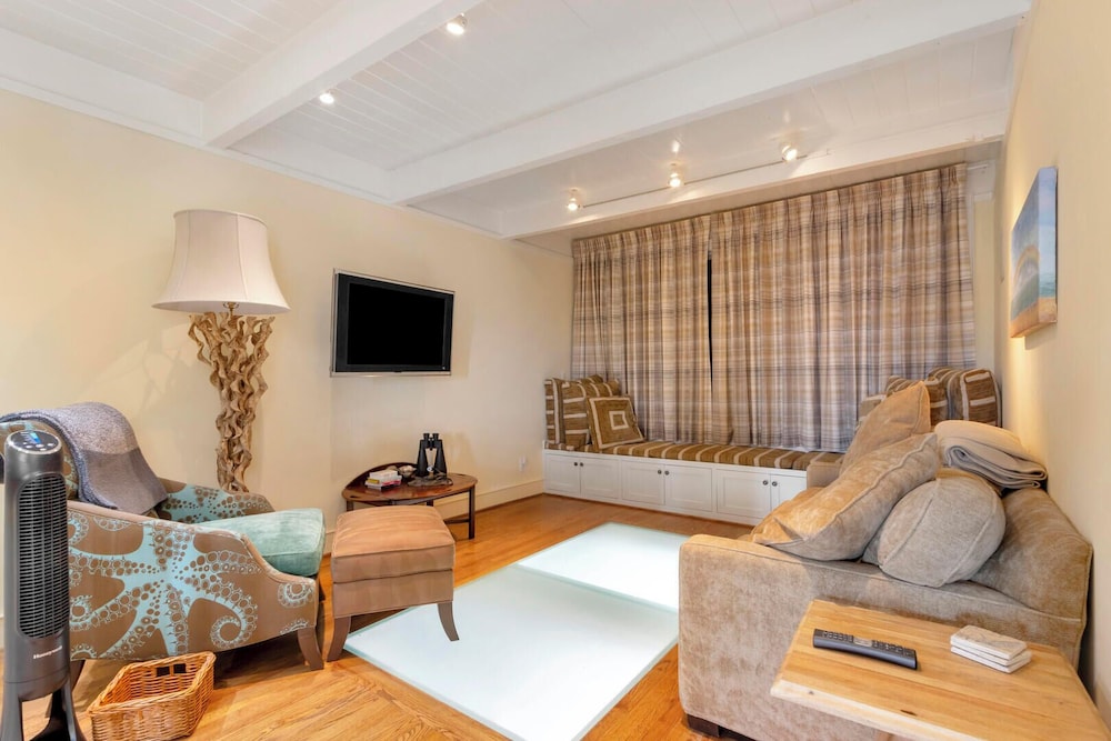Ocean Drive 26