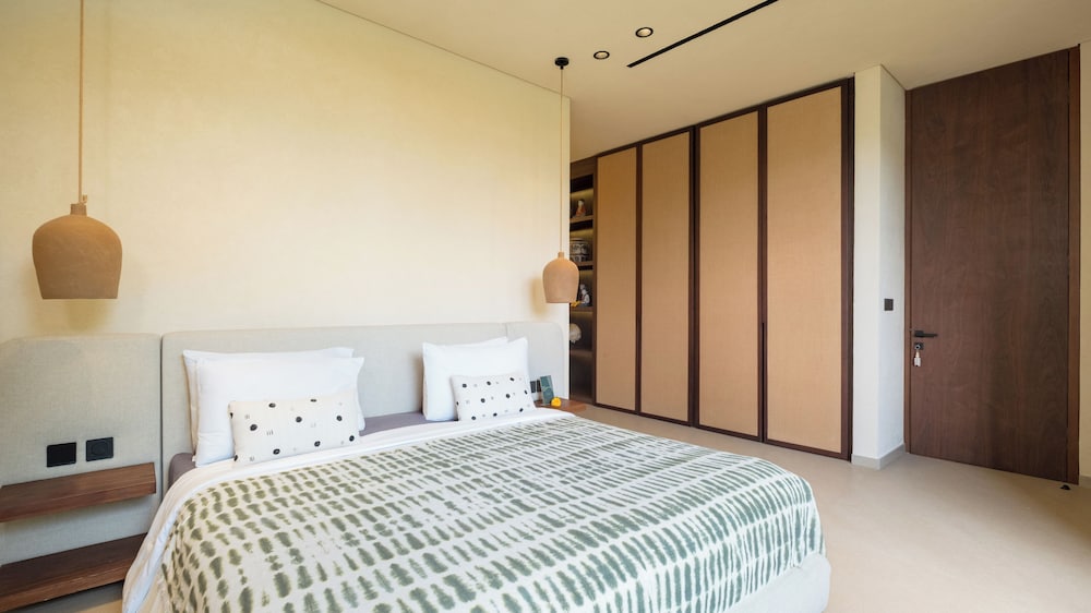 Villa Fiji by Villa Finder