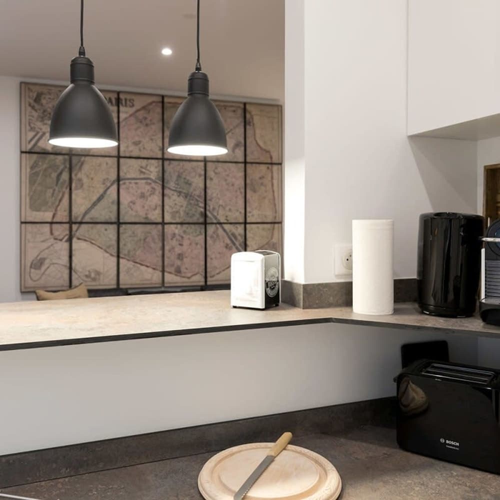Stylish Sevre I Chic 1-br in the Heart of the 6th