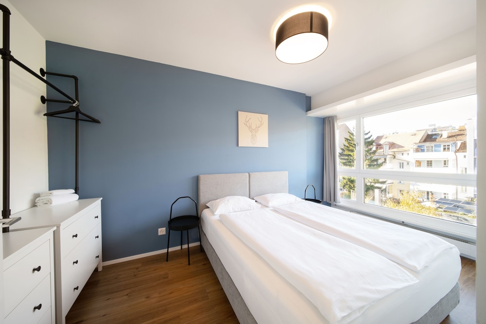 Hyve Hotel Basel - Hostel