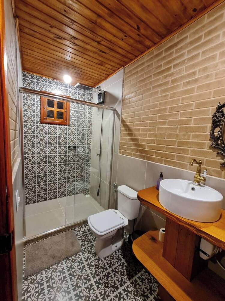 Hospedagem Casa Do Chapéu Caparaó - Cabana Lua
