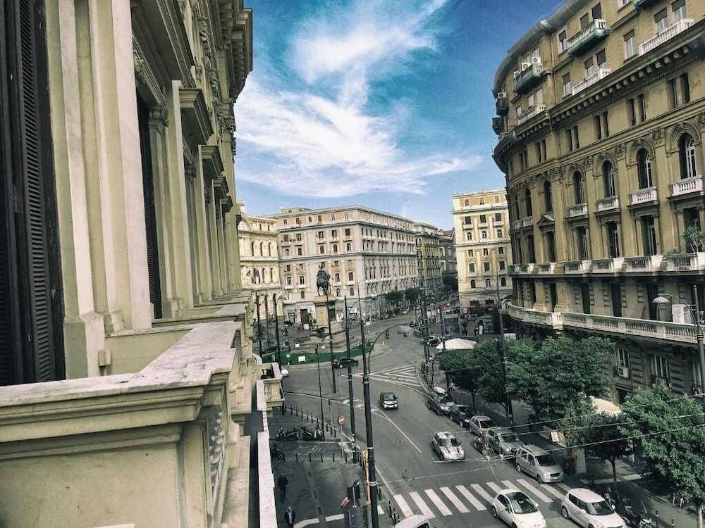 P.C. BOUTIQUE H. VESUVIUS NAPOLI CENTRO by ClaPa Group Dislocated Hospitality