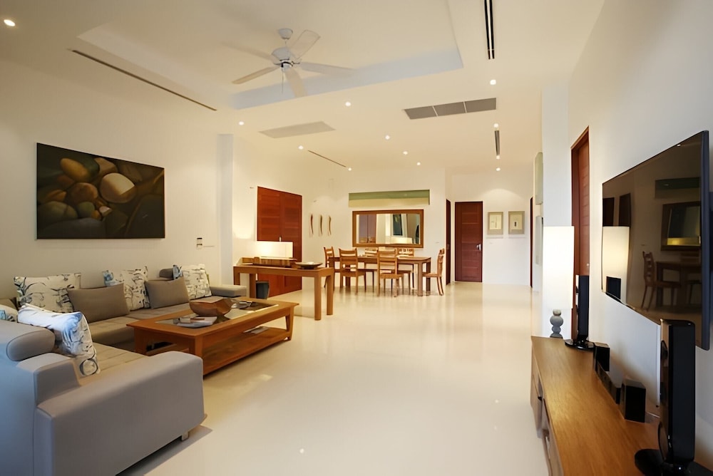Kamala Falls 3BR Seaview w Private Pool