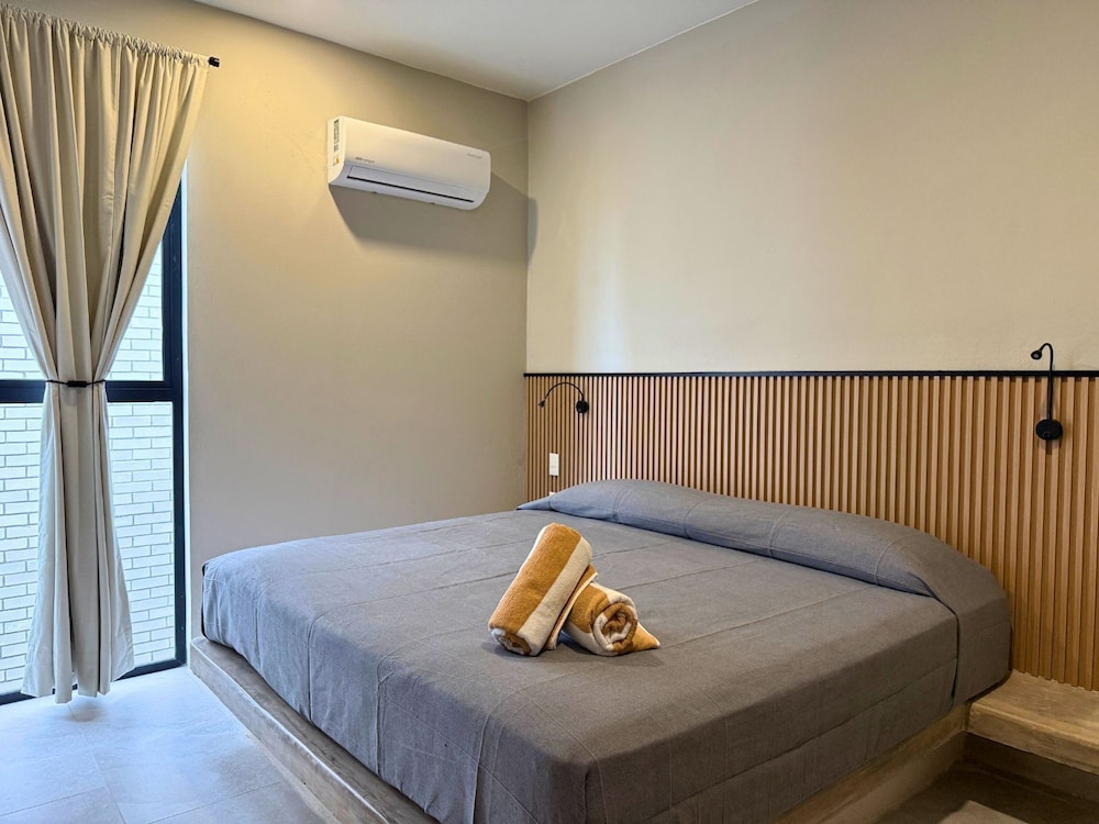 Rooms M