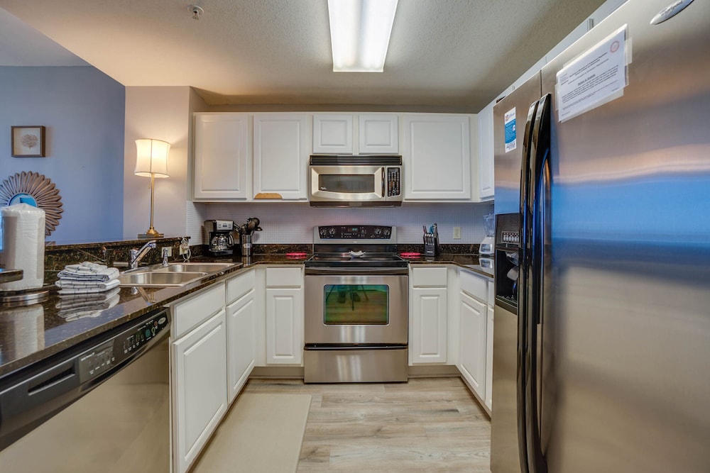 Calypso Beach Resort by Panhandle Getaways