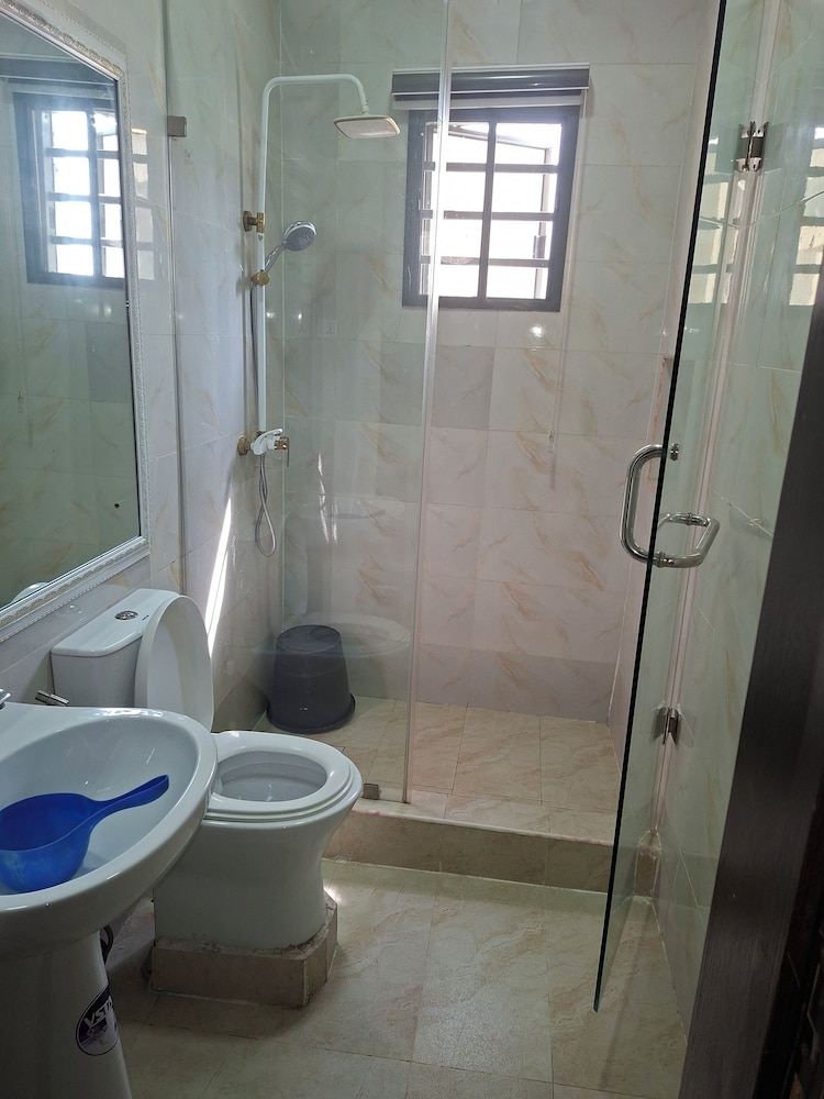 FLAT B2 christue apartment estate