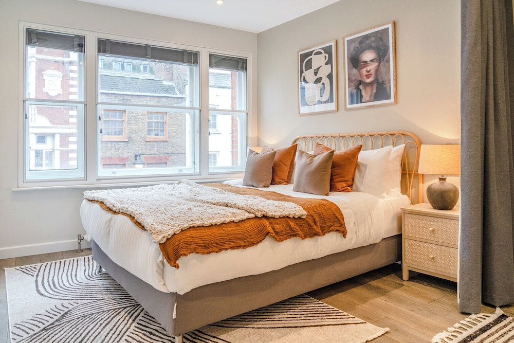 Be London - The Chinatown Residences