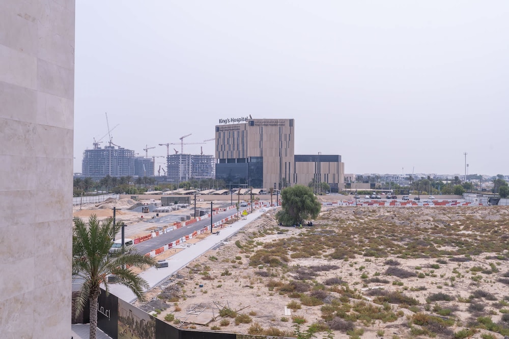 Cool 1-bedroom Apartment at The Pinnacle in Dubai Hills