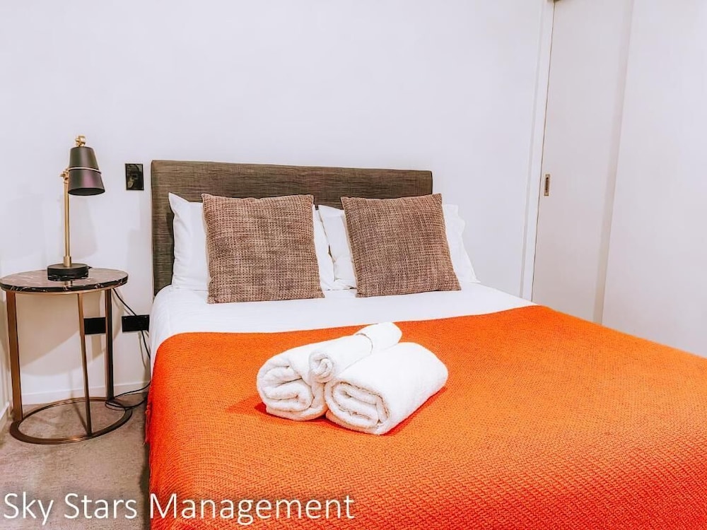 Sky Stars CBD Apartments