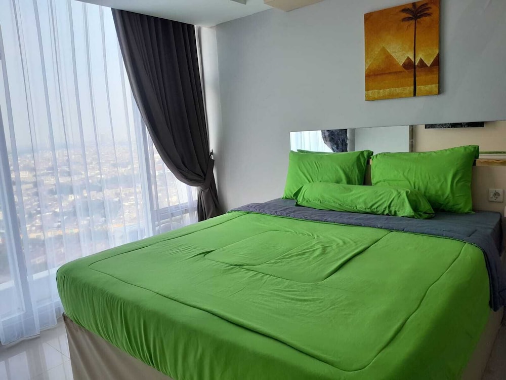Mitra Room Nature Majestic