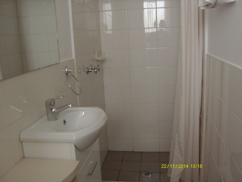 Travellers Rest Motel