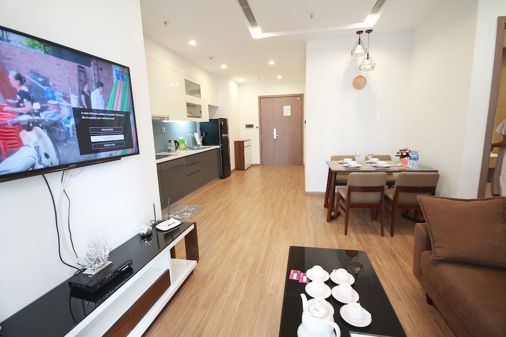 Bayhomes Metropolis Serviced Apartment