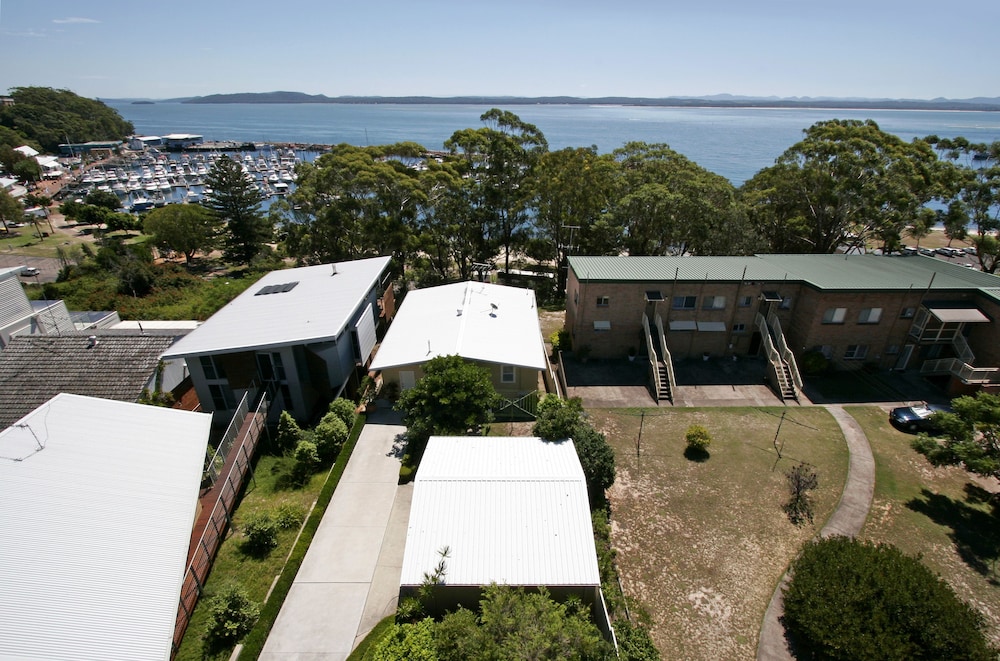 Nelson Bay Vacations - The Bay Escape at Nelson Bay - Property Image 1
