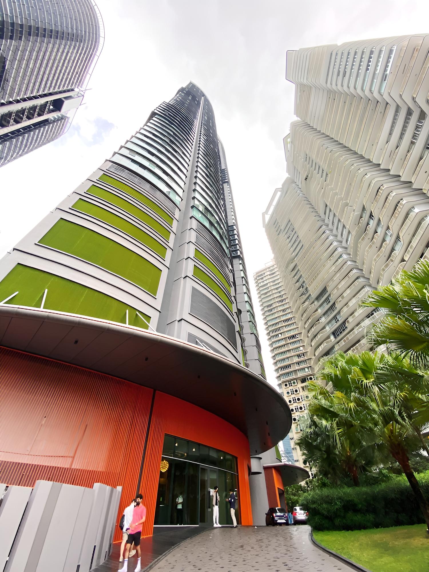 Sky Suites KLCC by Luna Suites