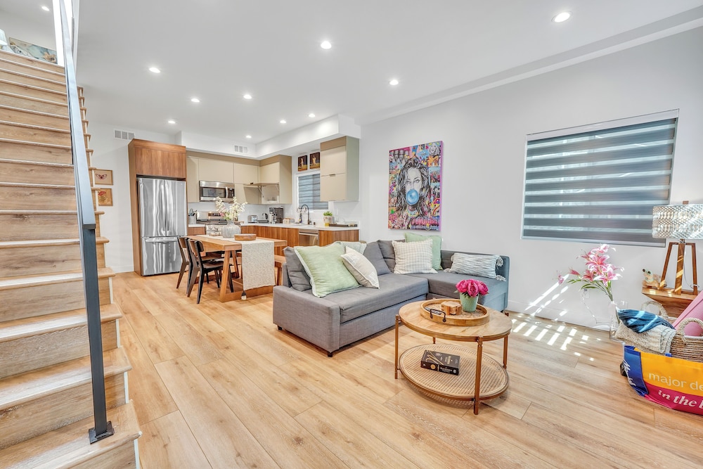 Luxe Townhome | Newly-Built