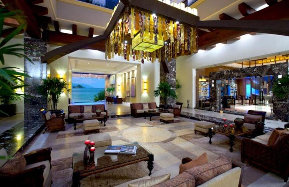 3BD Garza Blanca 5 Star Resort Ocean Views