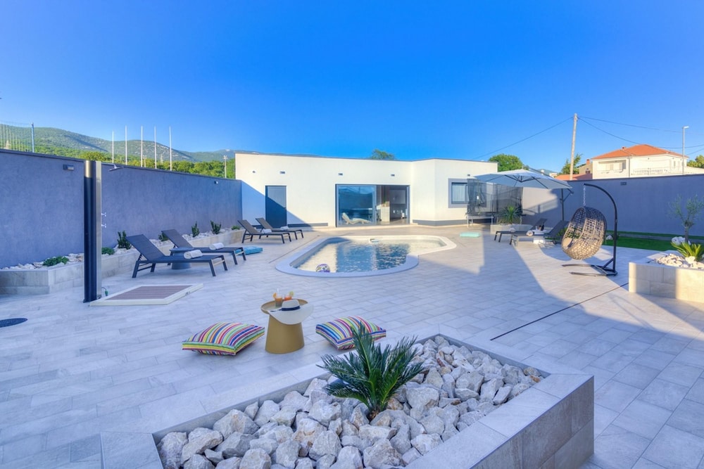 Villa One in Novi Vinodolski