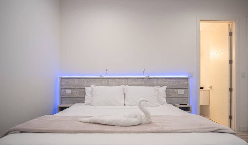 The Cove - Condo Hotel - Perfect Location