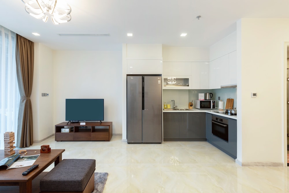 Christina's Saigon - Vinhomes Golden River