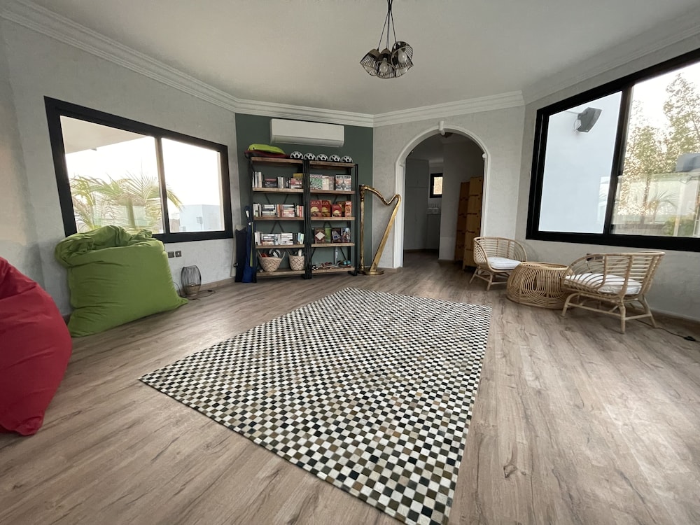 Pura Eco Retreat Jubail Island Abu Dhabi