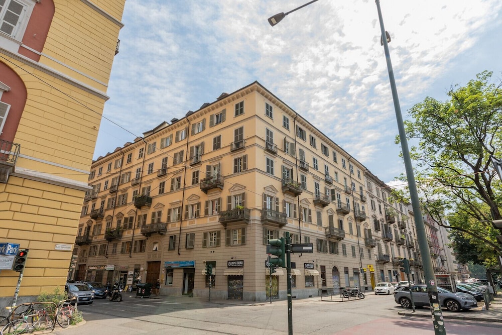 Vanchiglia Apartment by Wonderful Italy