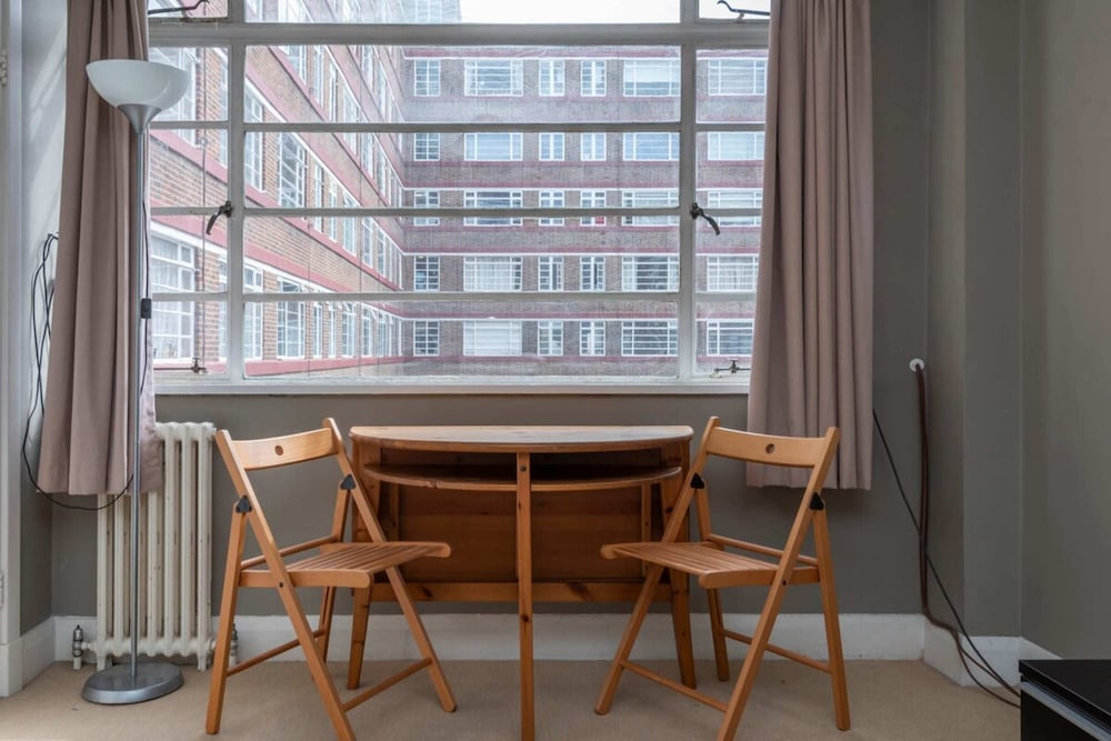 Unique 1-bed Apartment in Vibrant Balham