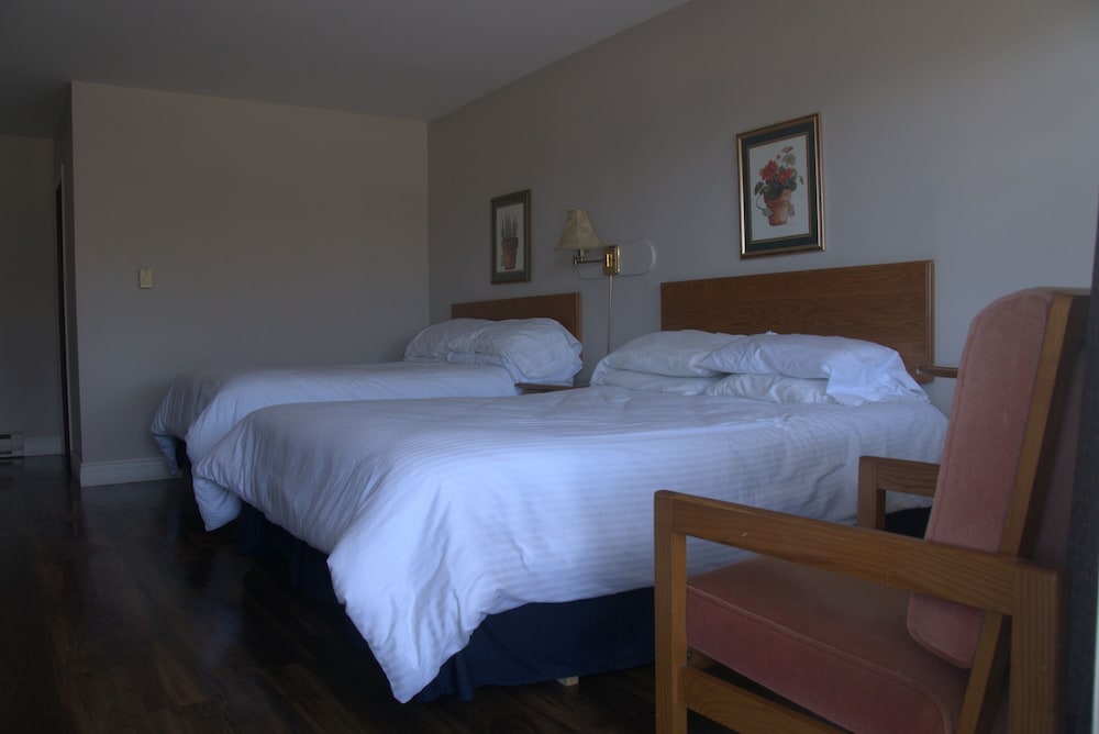 Fortress Inn Louisbourg