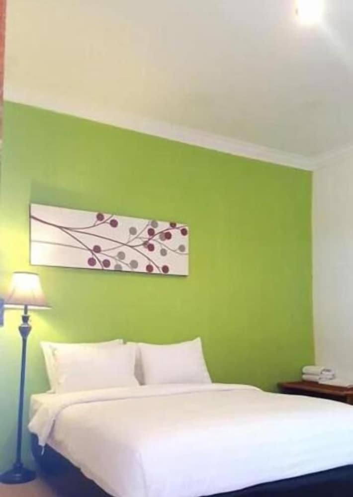 New Marjoly Beach & Resort