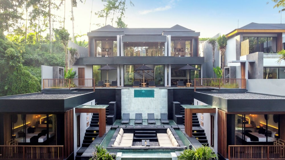 12BR St. Monica Kala