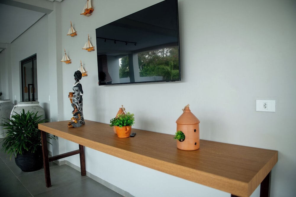 Apto Pet Friendly com Piscina a 100m da Orla
