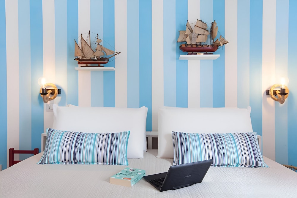 Mar Studio in Meta photo 3