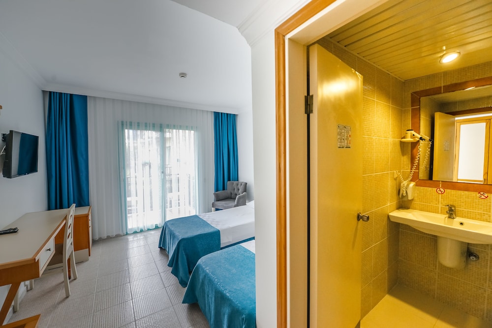 Rebin Beach Otel - Image 26