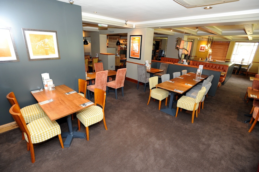 Premier Inn Lincoln - Canwick, photo 26