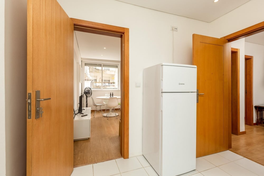 Feel Porto Stylish Flat I view 2