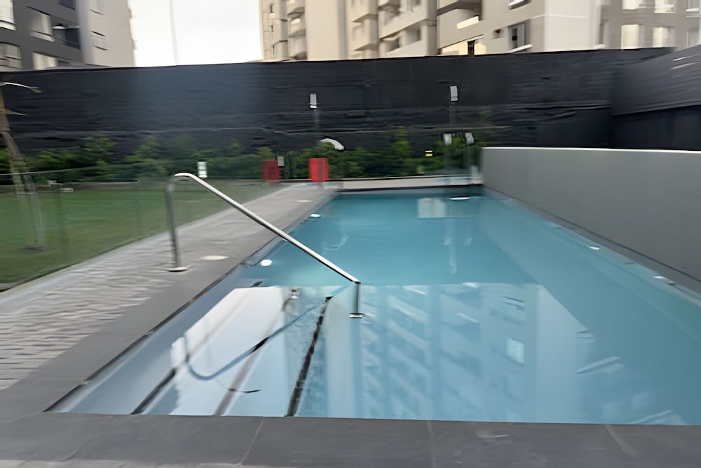 Oceana Suites San Eugenio