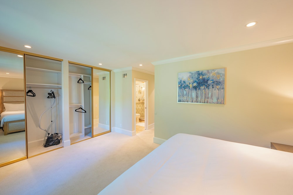 Luxury living with Spa &Pool near Disney