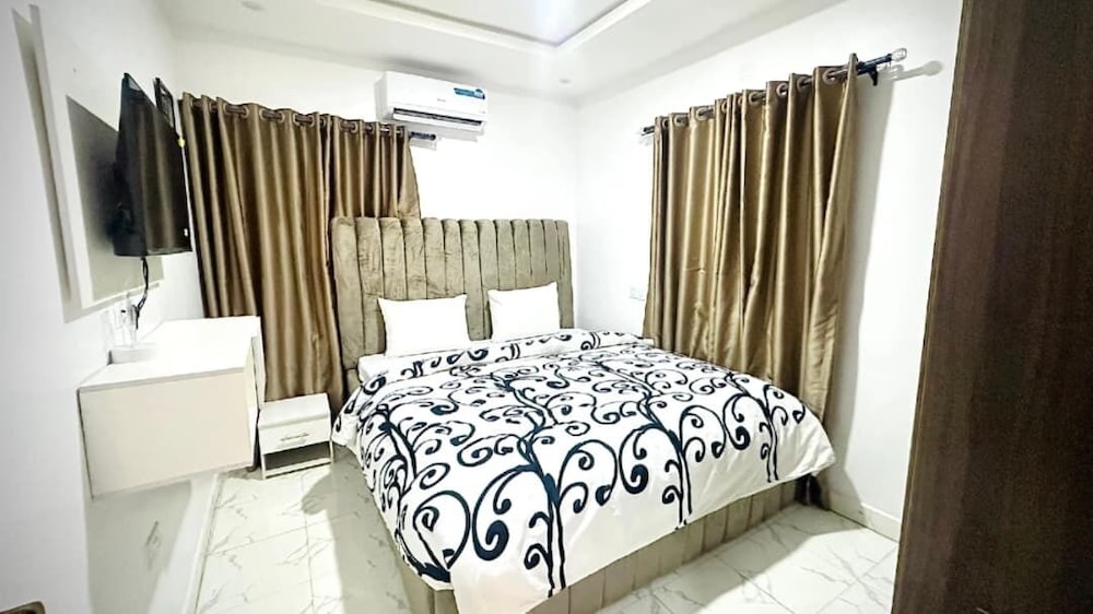 Kunbiz Apartments