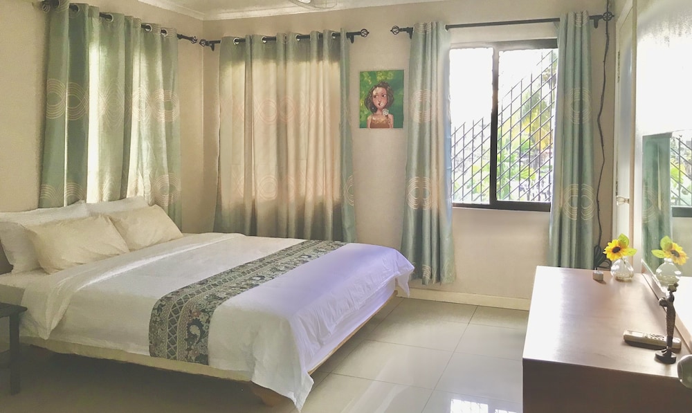 Leisure City Apartment - view 11