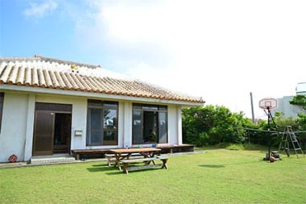 Takaesu san's Home view 2